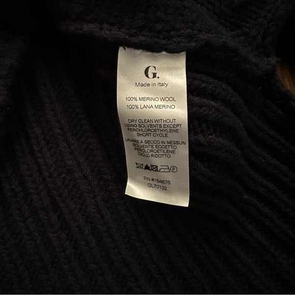 G. By Goop Navy Blue Knit Merino Wool cable chunky  Sweater Size Medium - Picture 12 of 13